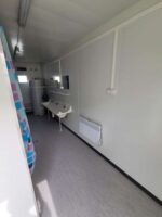 Conteneur de douche 6,00 x 2,43m avec 6 douches – Image 4