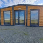 Möblierter Bungalow mit Gartenchalet – Bild 16