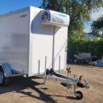 Remorque porte-voitures frigorifique AZKF 1325/145 avec WMK-4G, PTAC 1300 kg, surface de chargement 2,44 x 1,45 m, hauteur intérieure 1800 mm (rail d'arrimage inclus)