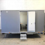 Conteneur Remorque bureau 6 à 8 personnes avec toilettes neuf