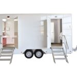 Remorque sanitaire 4 WC 3 urinoirs 3 lavabos