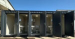Bloc sanitaire portable 6×2,4 m – 5 compartiments indépendants