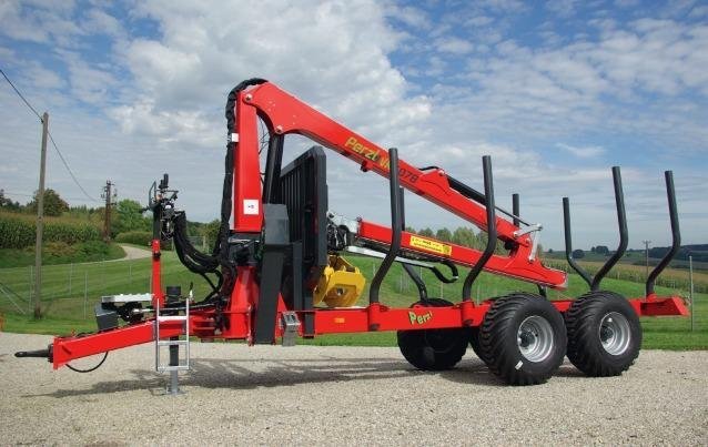 pkw3.jpg PKW Anhänger Holztransportanhänger PERZL type PRW 12-4 – Image 1